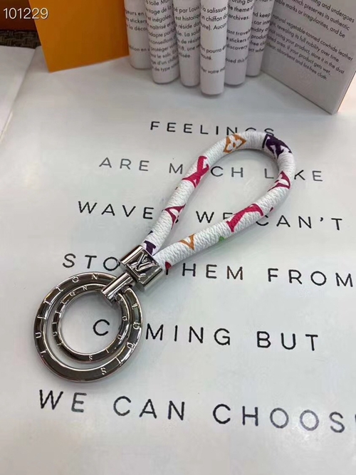 ブランドキーホルダー側面デザイン